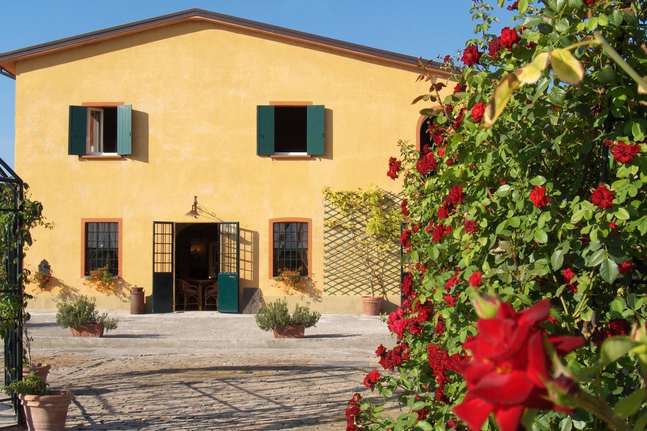 Agriturismo Le Colombaie Буссето Екстер'єр фото