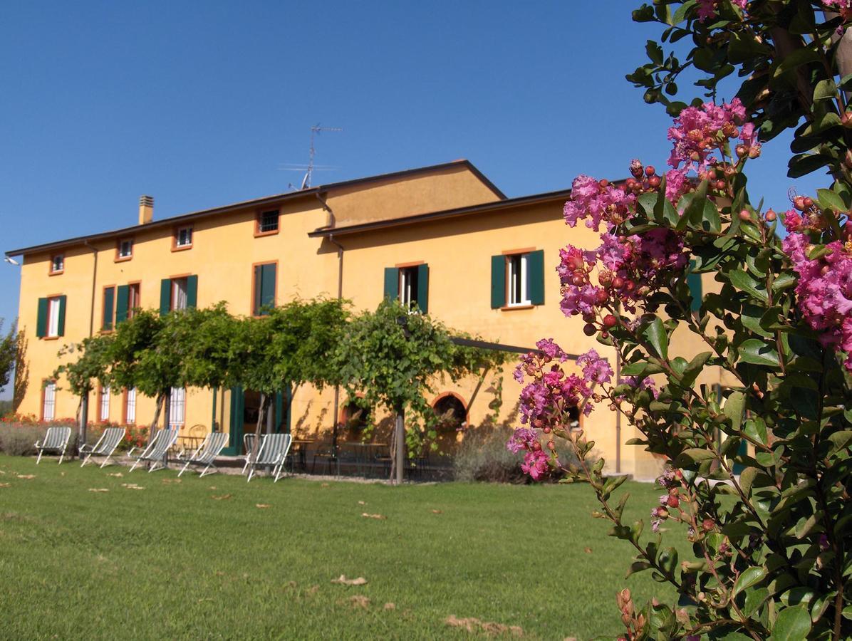 Agriturismo Le Colombaie Буссето Екстер'єр фото
